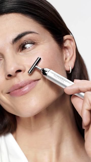 ابزار لیفت صورت ماساژور تی بار نووایج اوریفلیمNovage+ Facial T-Bar Massager 47510