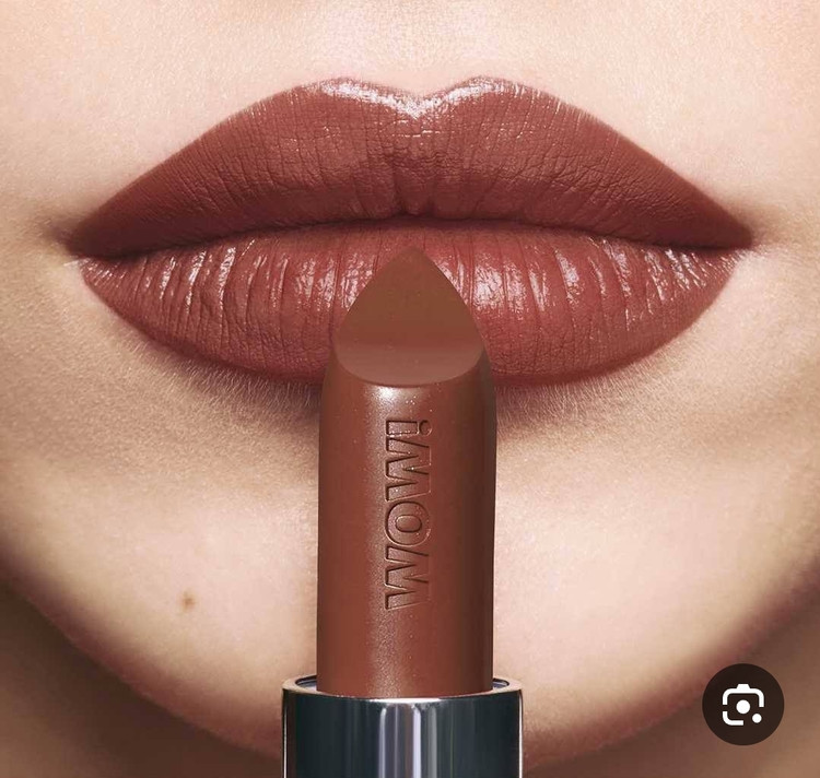 رژلب حجم دهنده کالر استایلیست دوان رنگ قرمز کلاسیک