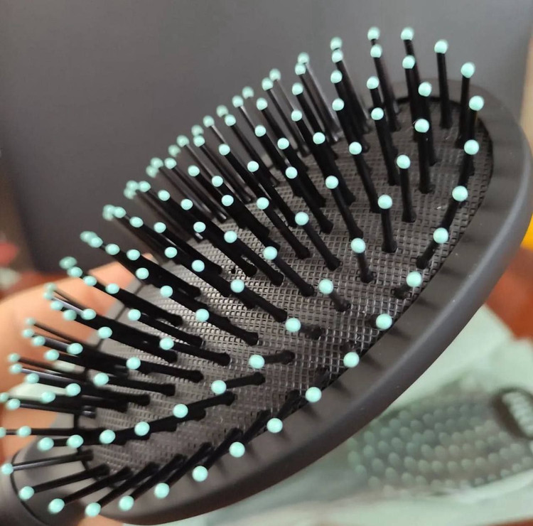 خرید برس و شانه مو از دلبیوتی