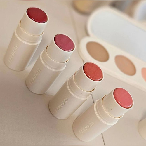 خرید رژ گونه و رژ لب استیکی کرمی از دلبیوتی